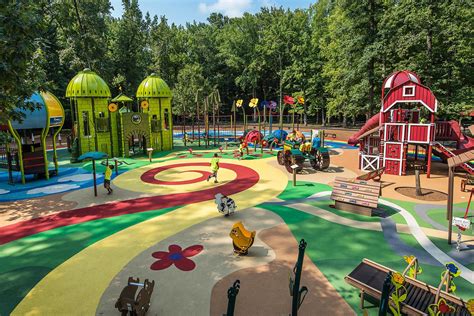 Amazing play area for kids .